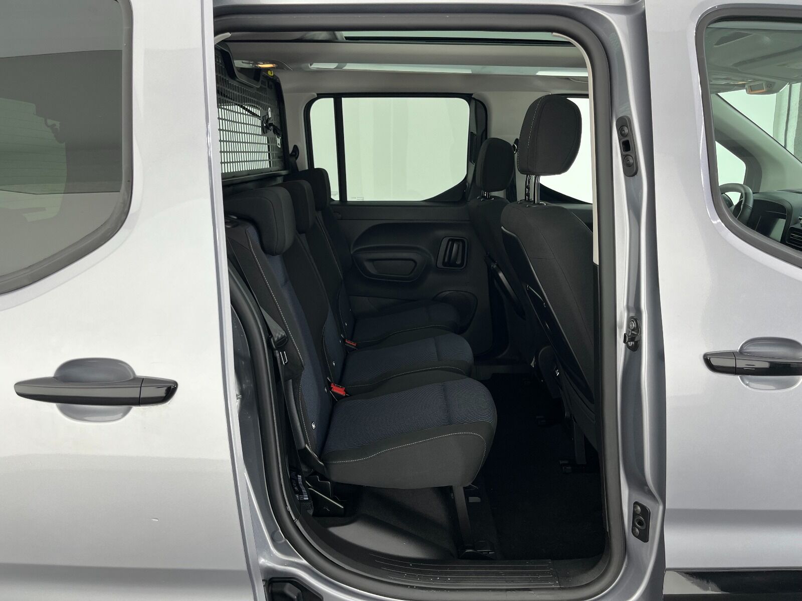 Fiat Doblo Combi 1.5 BlueHDİ Premio Plus - 2025 - Detay