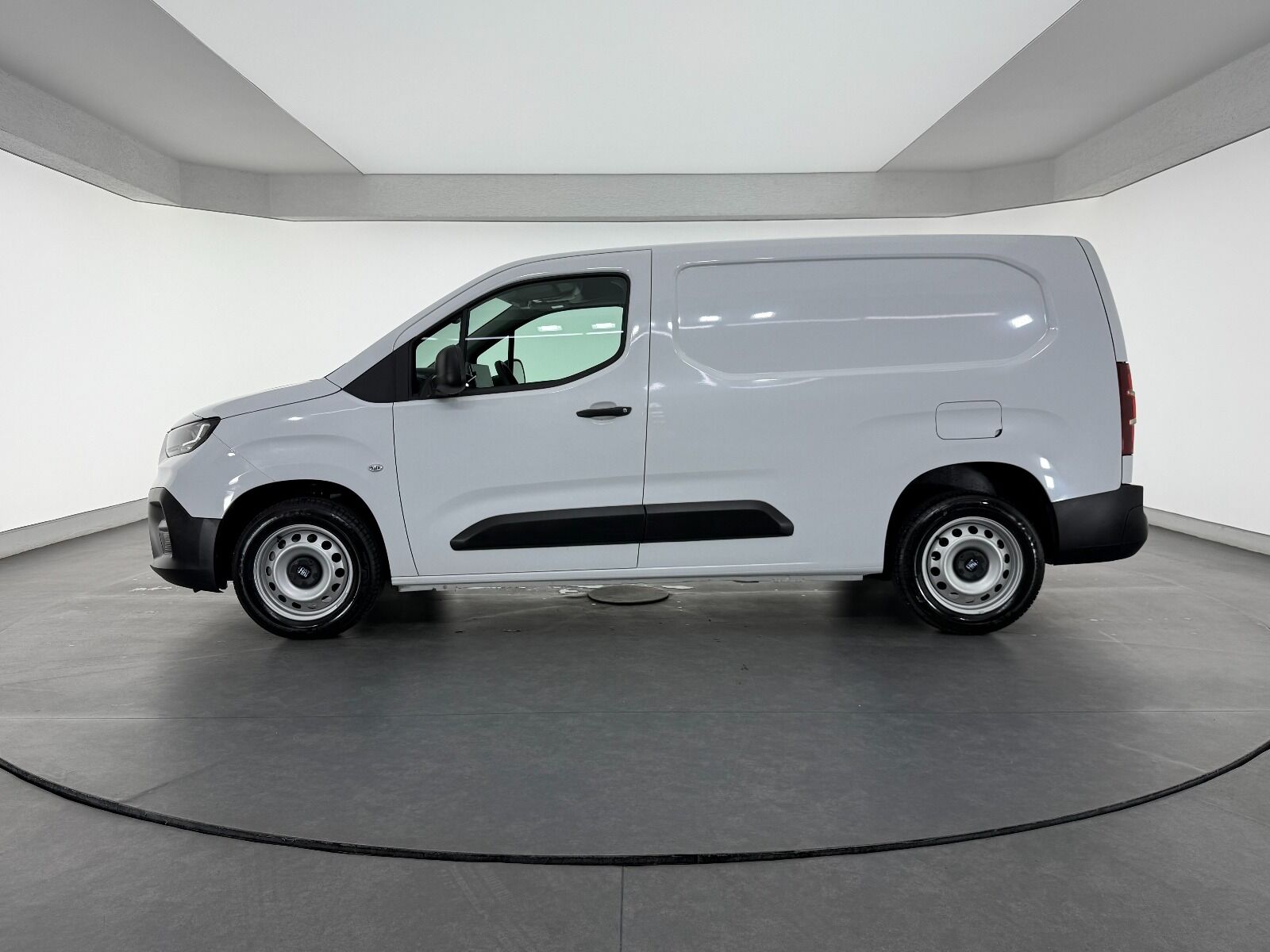 Fiat Doblo Cargo 1.5 BlueHDİ Maxi - 2025 - Detay