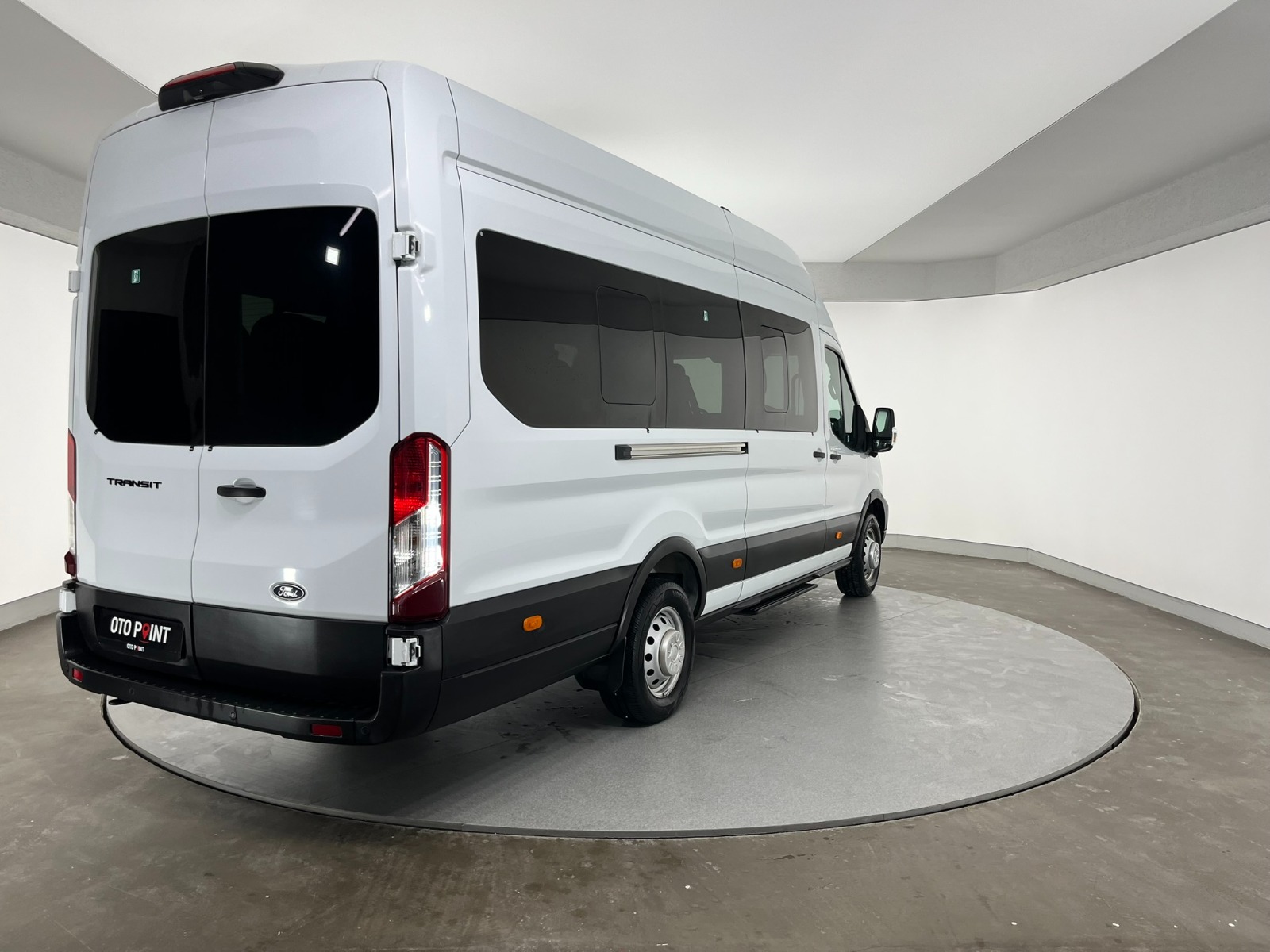 Ford Transit Transit 16+1 - 2024 - Detay