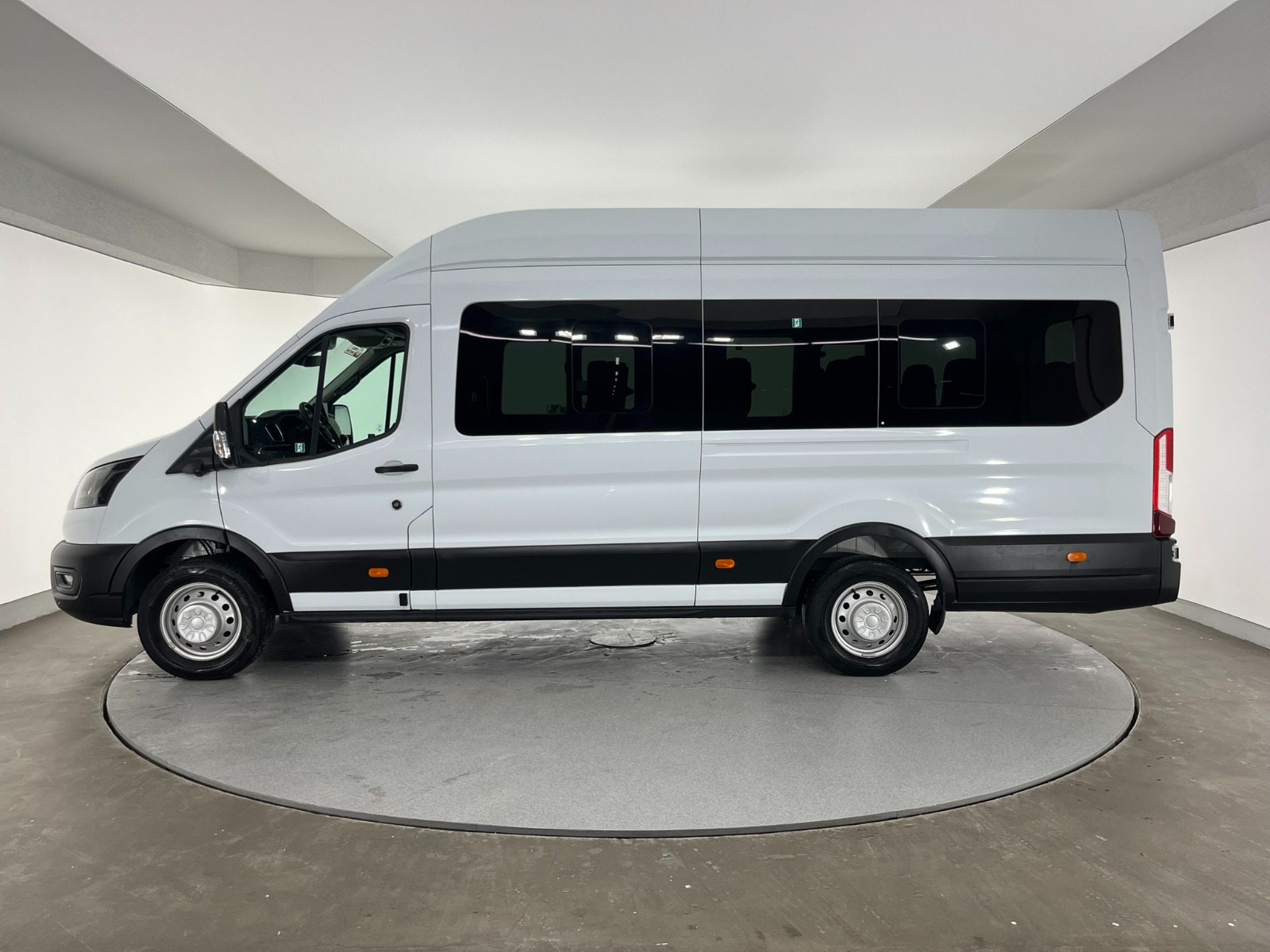 Ford Transit Transit 16+1 - 2024 - Detay