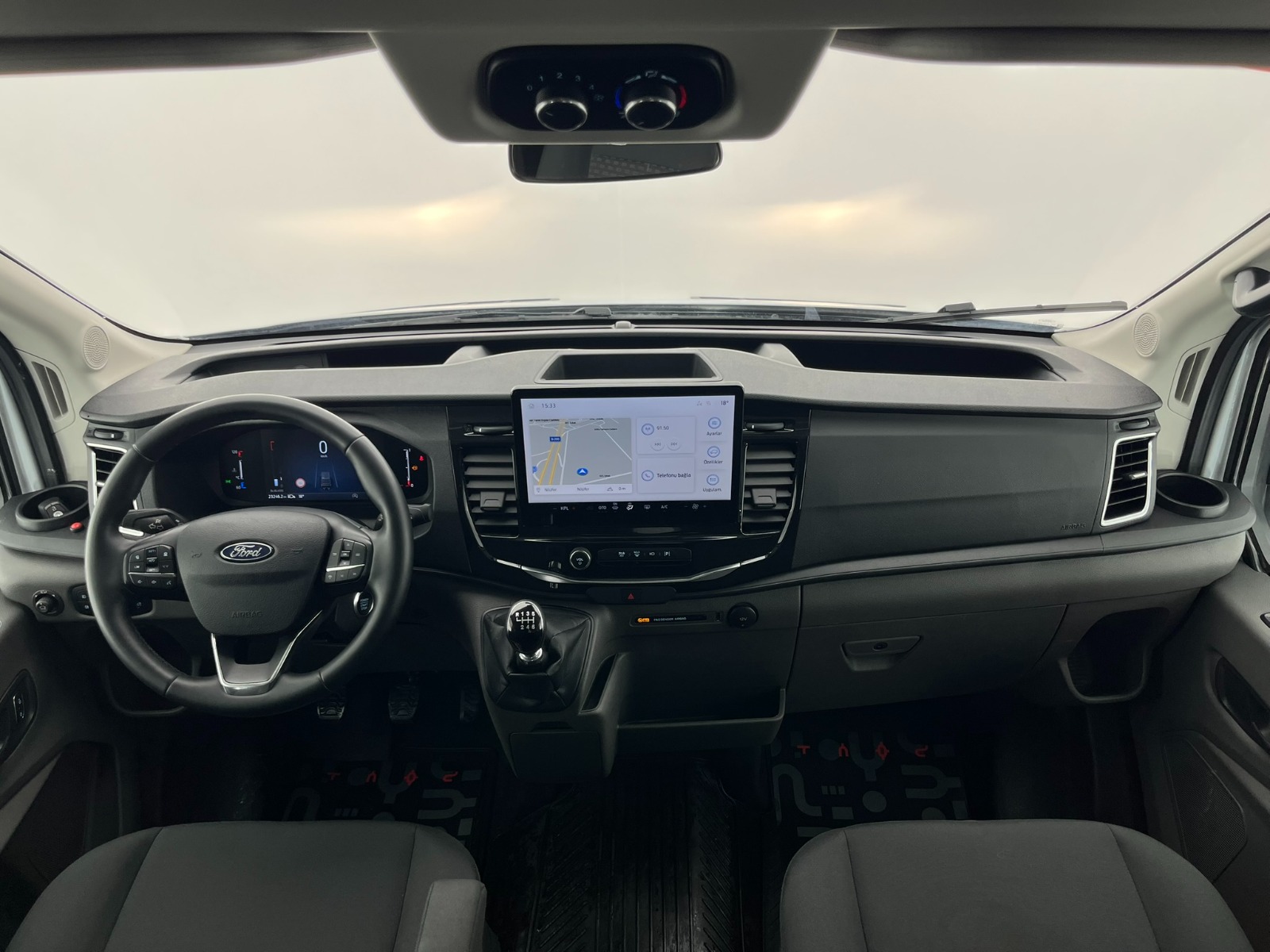 Ford Transit Transit 16+1 - 2024 - Detay