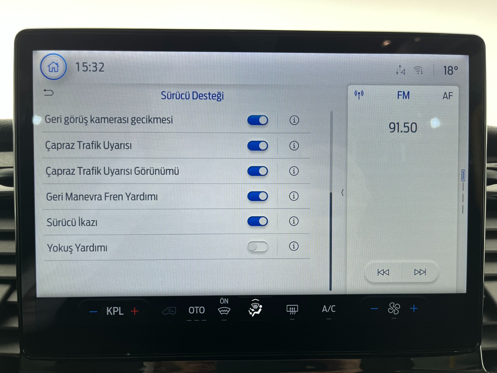 Ford Transit Transit 16+1 - 2024 - Detay