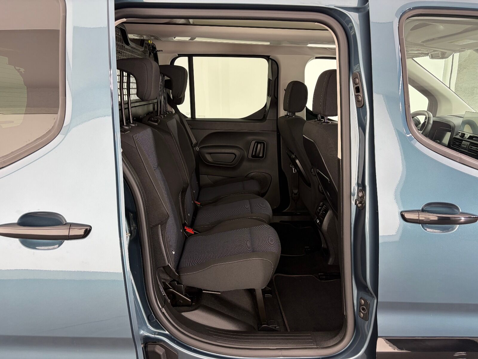 Fiat Doblo Combi 1.5 BlueHDİ Premio Plus - 2025 - Detay