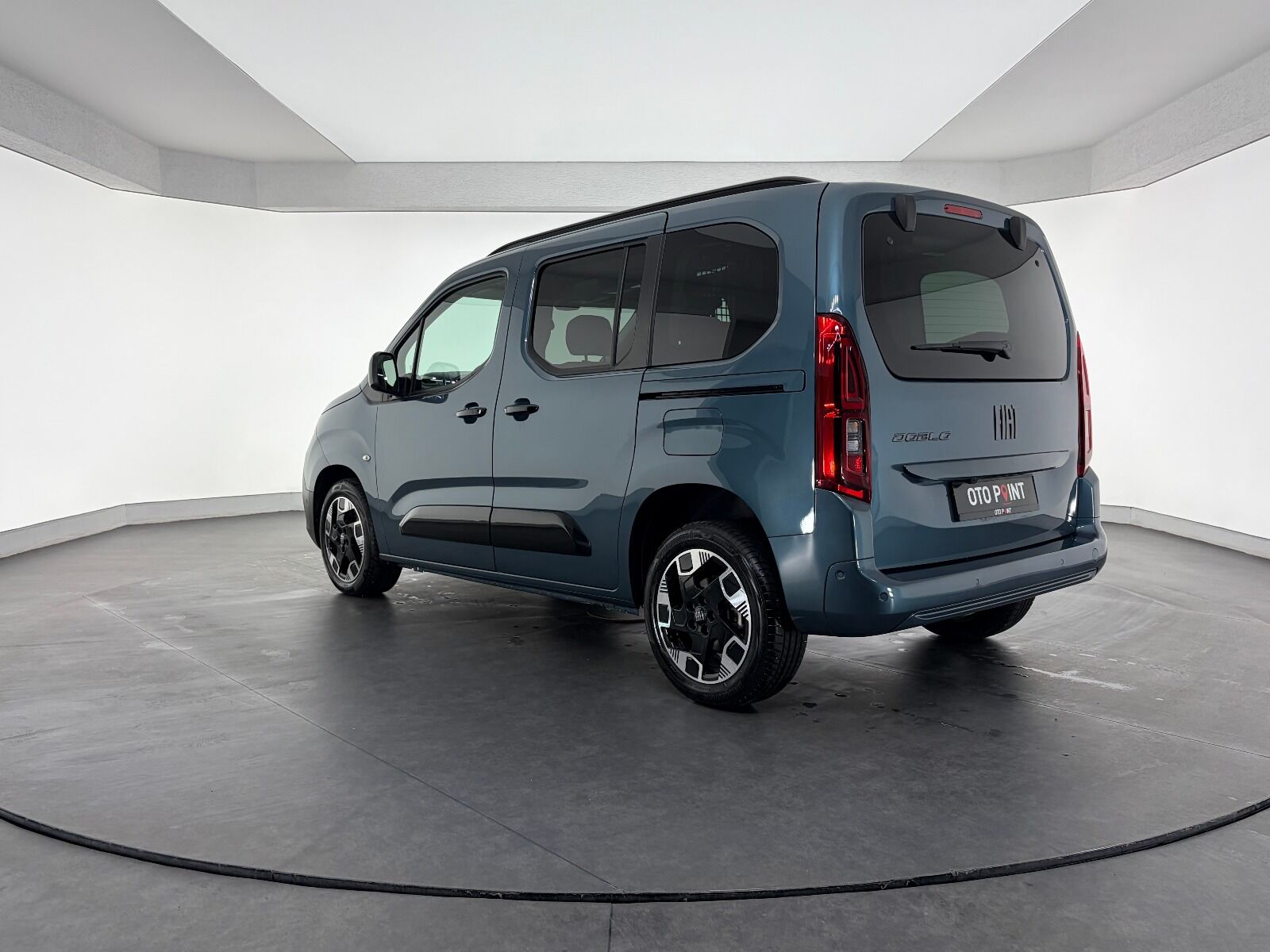 Fiat Doblo Combi 1.5 BlueHDİ Premio Plus - 2025 - Detay