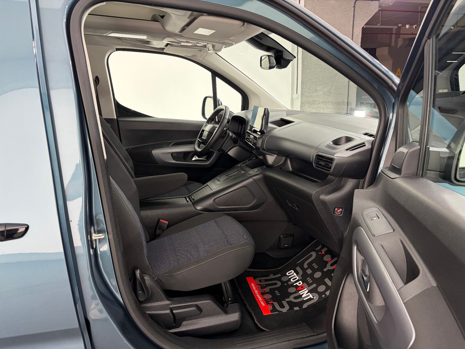 Fiat Doblo Combi 1.5 BlueHDİ Premio Plus - 2025 - Detay