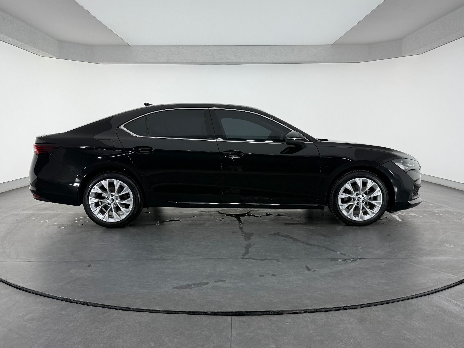 Skoda Superb 1.5 TSI Mhev Prestige DSG - 2024 - Detay