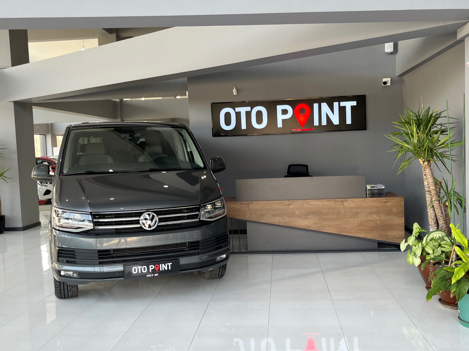 Volkswagen Caravelle Minibüs 2.0 TDI SCR BMT Uzun Highline DSG - 2017