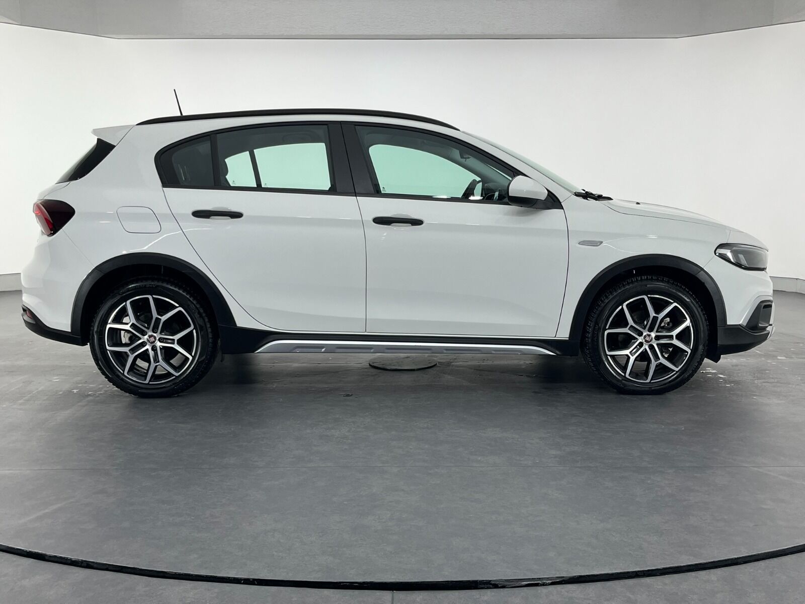 Fiat Egea Cross 1.6 MultiJet Urban GSR Traction+ DCT - 2024 - Detay