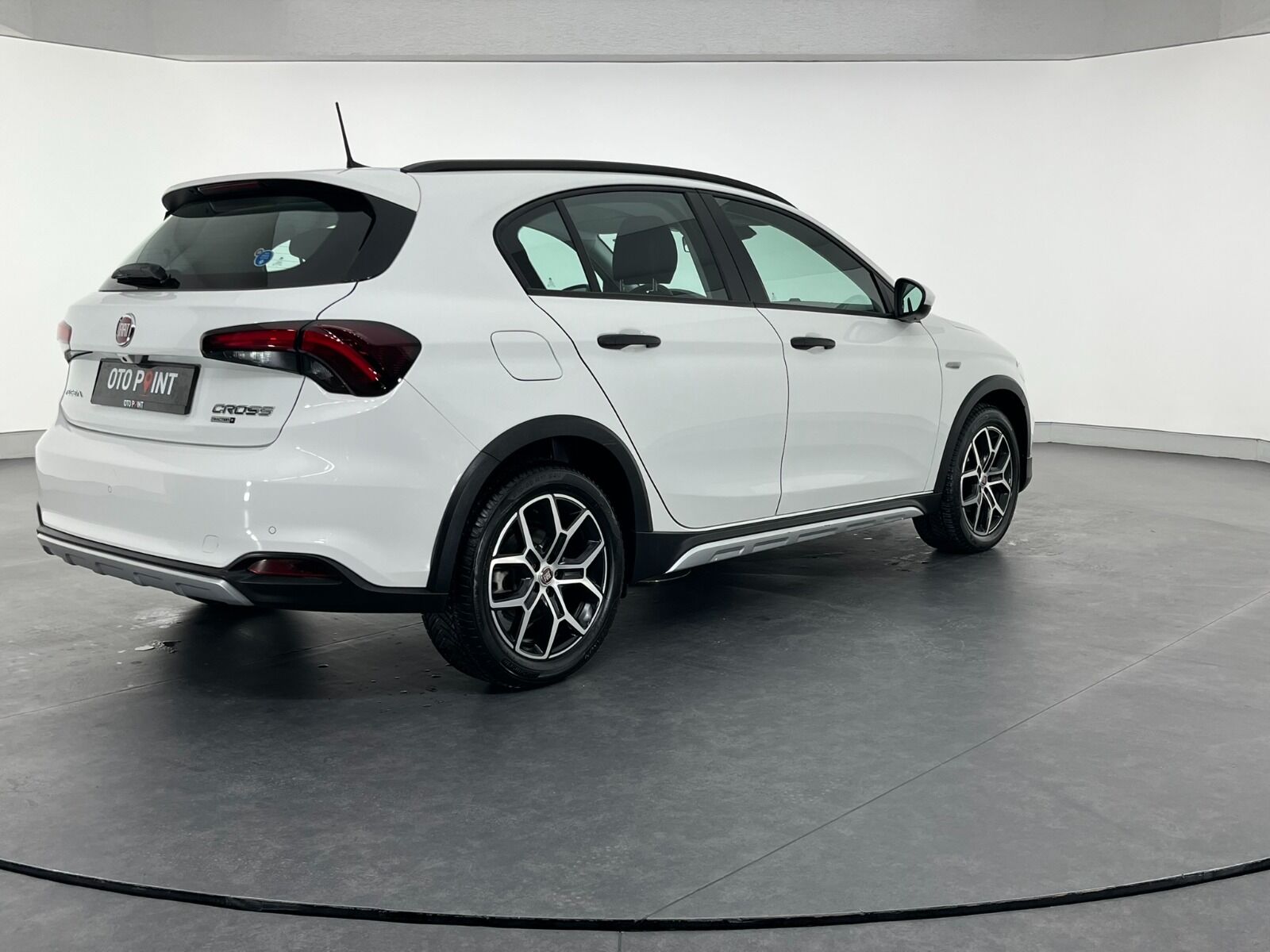 Fiat Egea Cross 1.6 MultiJet Urban GSR Traction+ DCT - 2024 - Detay