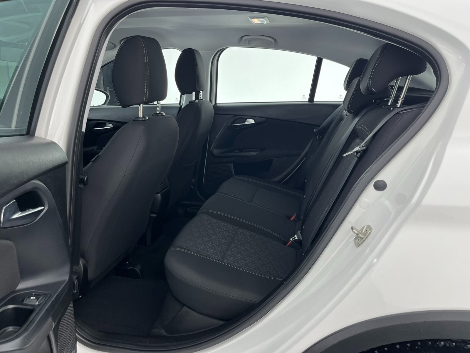 Fiat Egea Cross 1.6 MultiJet Urban GSR Traction+ DCT - 2024 - Detay