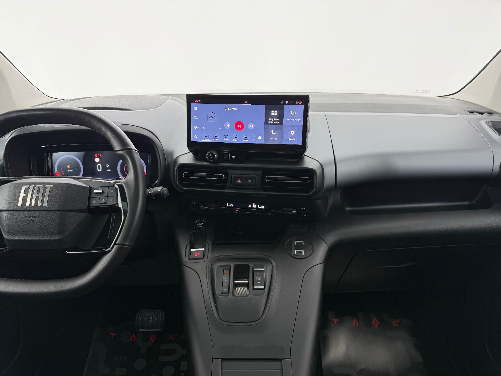 Fiat Doblo Combi 1.5 BlueHDİ Premio Plus - 2025 - Detay