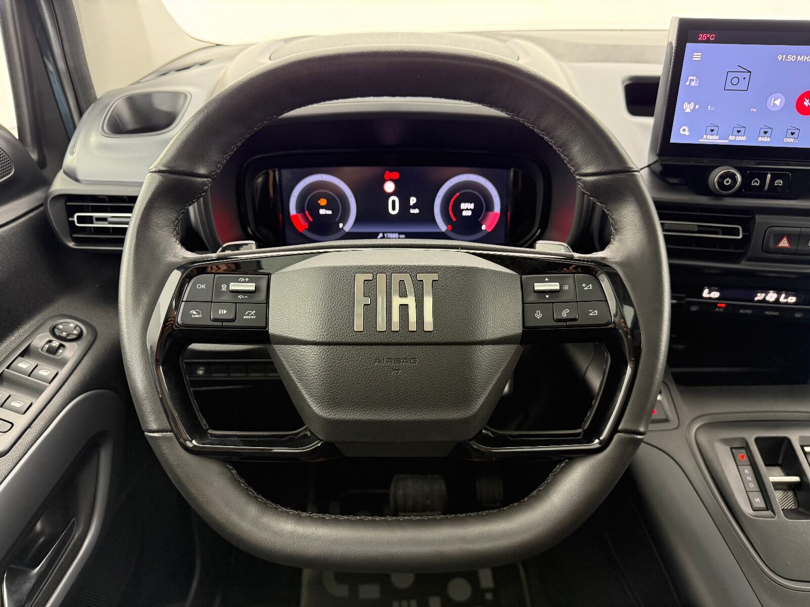 Fiat Doblo Combi 1.5 BlueHDİ Premio Plus - 2025 - Detay