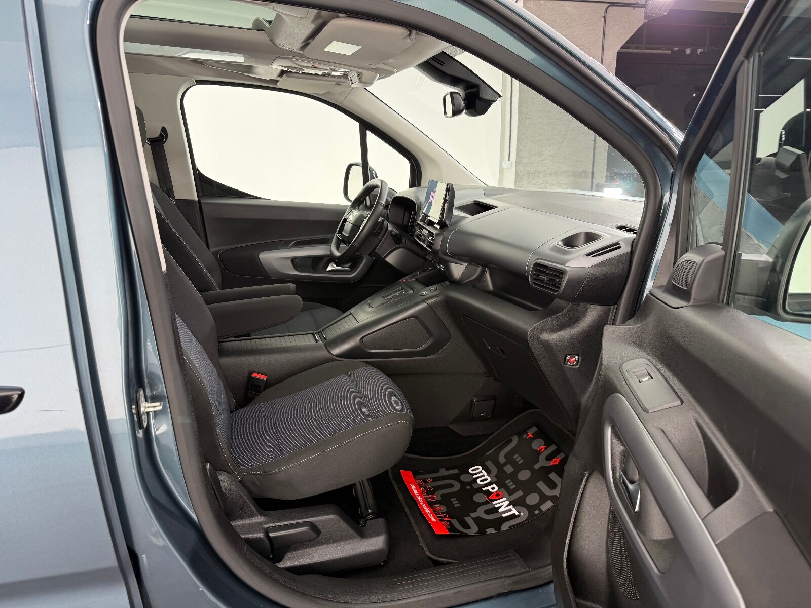 Fiat Doblo Combi 1.5 BlueHDİ Premio Plus - 2025 - Detay