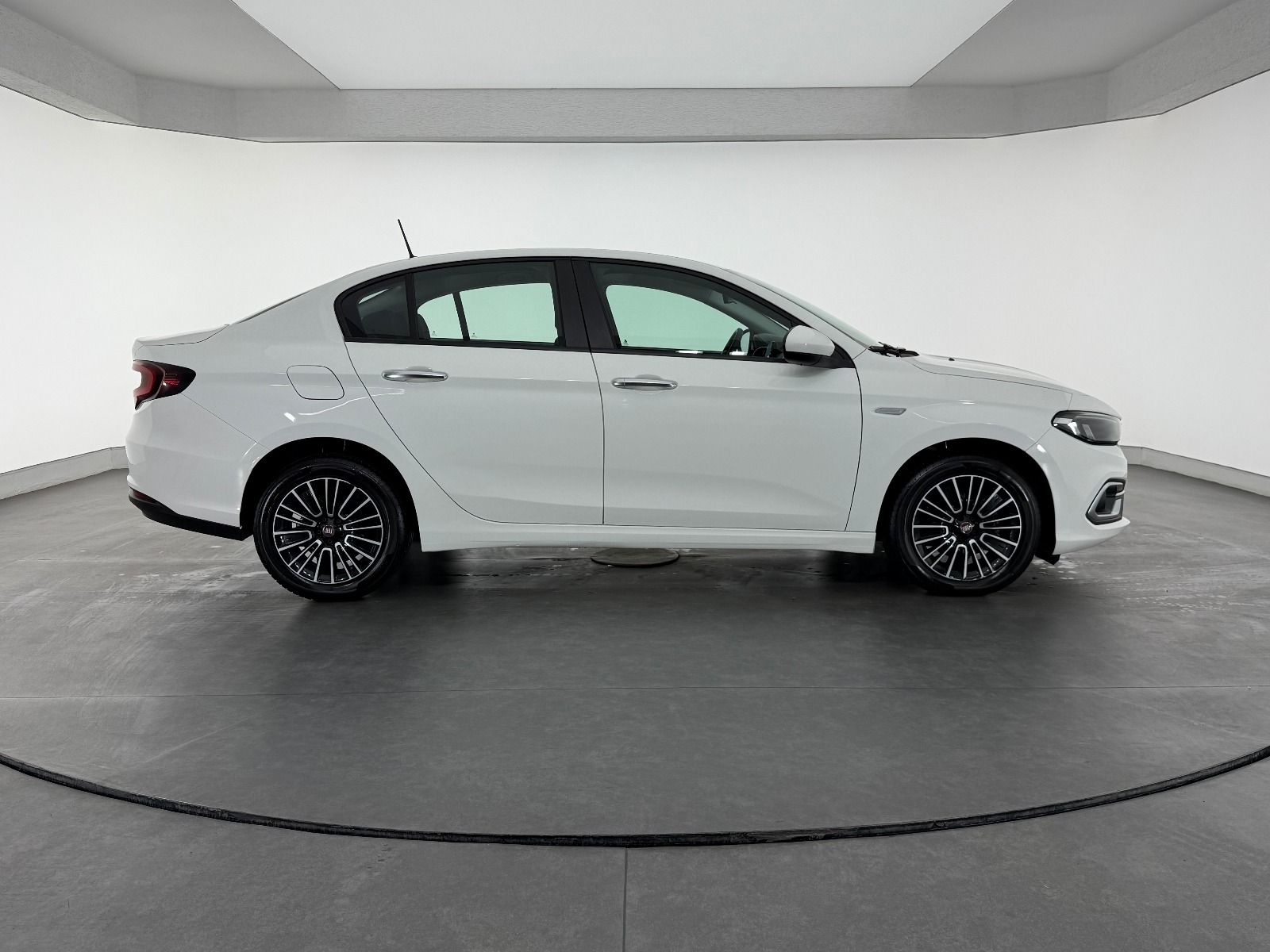 Fiat Egea 1.6 MultiJet Urban DCT - 2024 - Detay