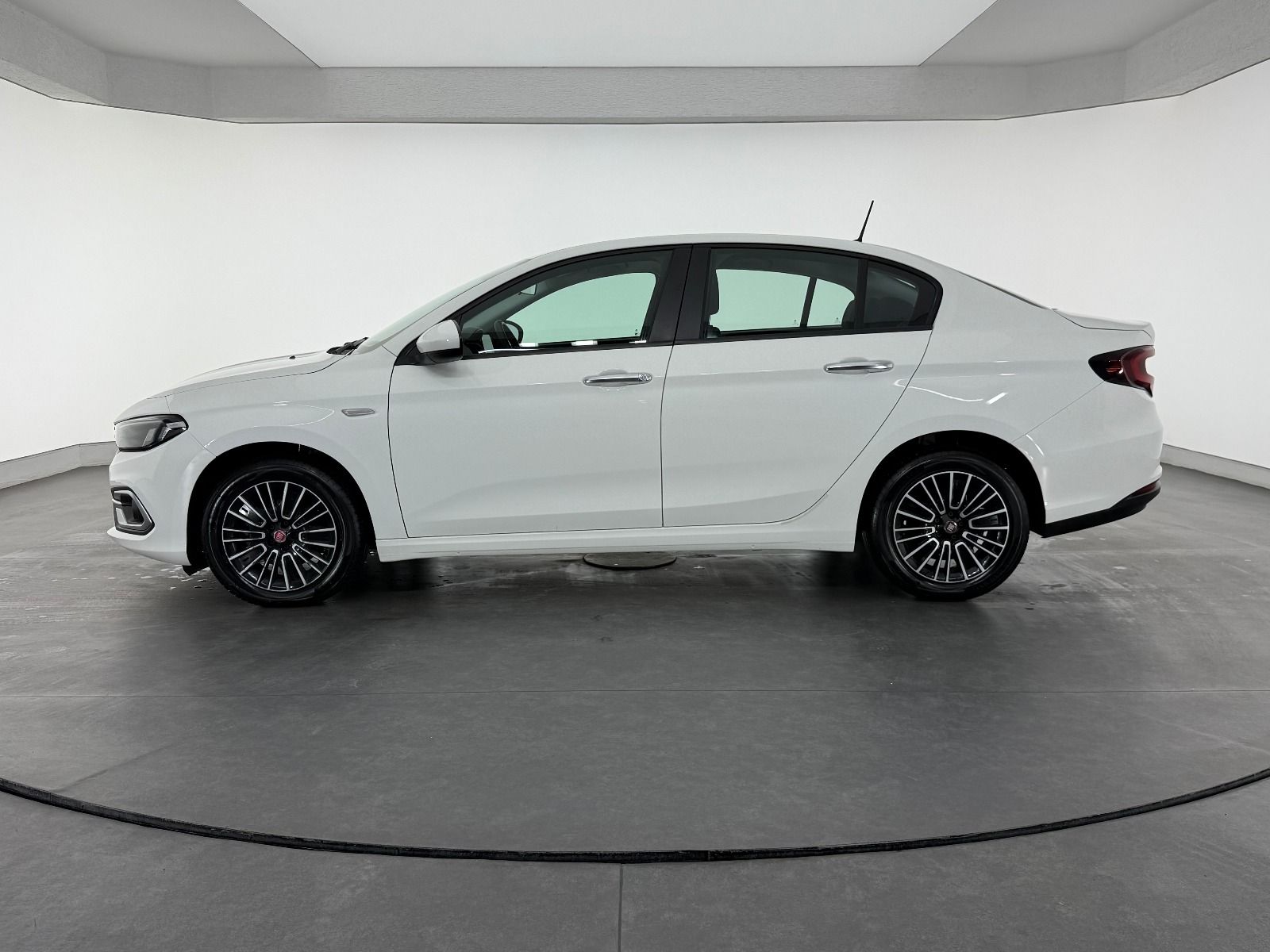 Fiat Egea 1.6 MultiJet Urban DCT - 2024 - Detay