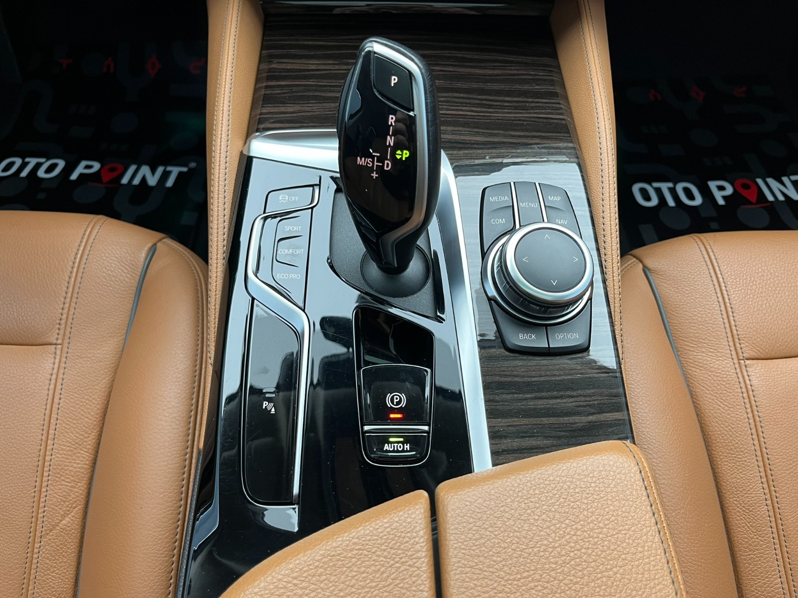 BMW 5 Serisi Sedan 520i Luxury Line Otomatik - 2022 - Detay