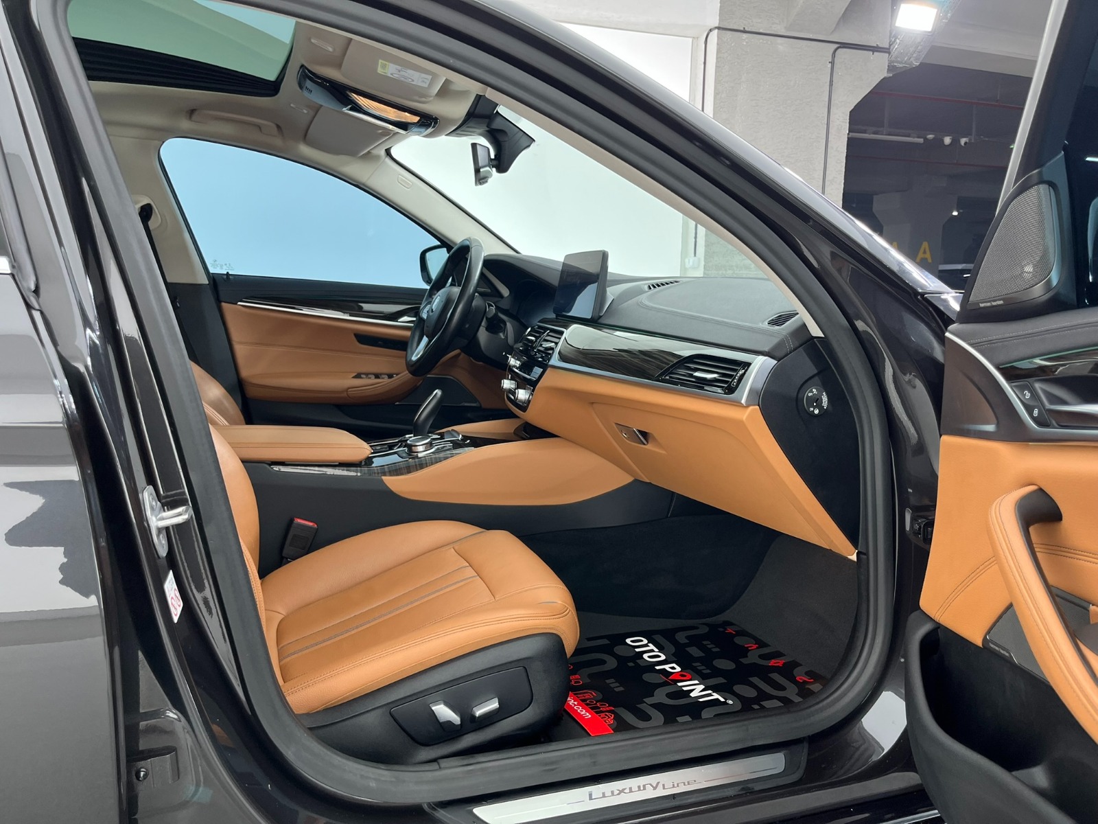 BMW 5 Serisi Sedan 520i Luxury Line Otomatik - 2022 - Detay