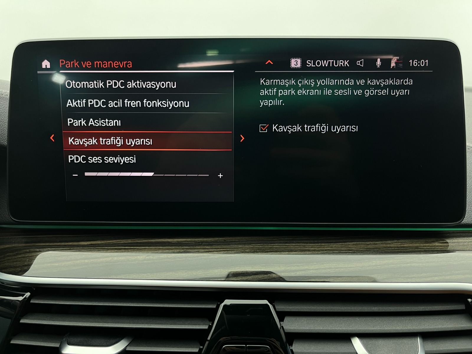 BMW 5 Serisi Sedan 520i Luxury Line Otomatik - 2022 - Detay