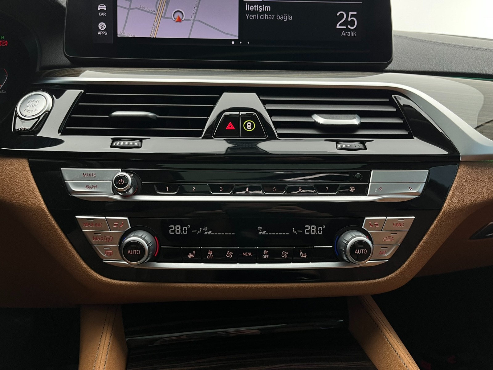 BMW 5 Serisi Sedan 520i Luxury Line Otomatik - 2022 - Detay