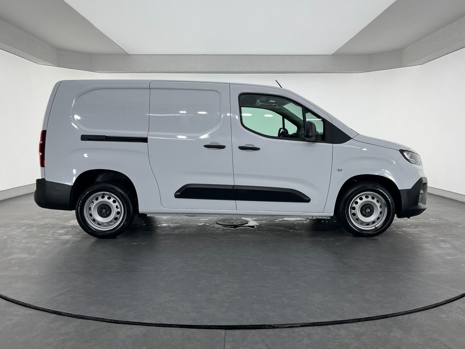 Fiat Doblo Cargo 1.5 BlueHDİ Maxi - 2025 - Detay