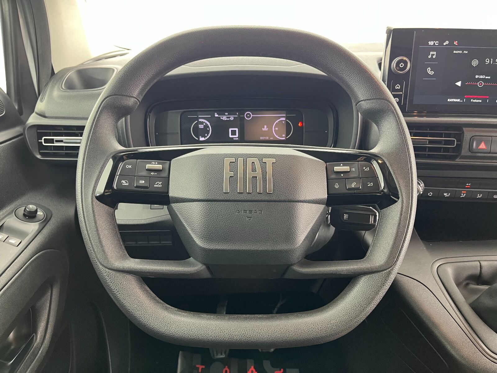 Fiat Doblo Cargo 1.5 BlueHDİ Maxi - 2025 - Detay