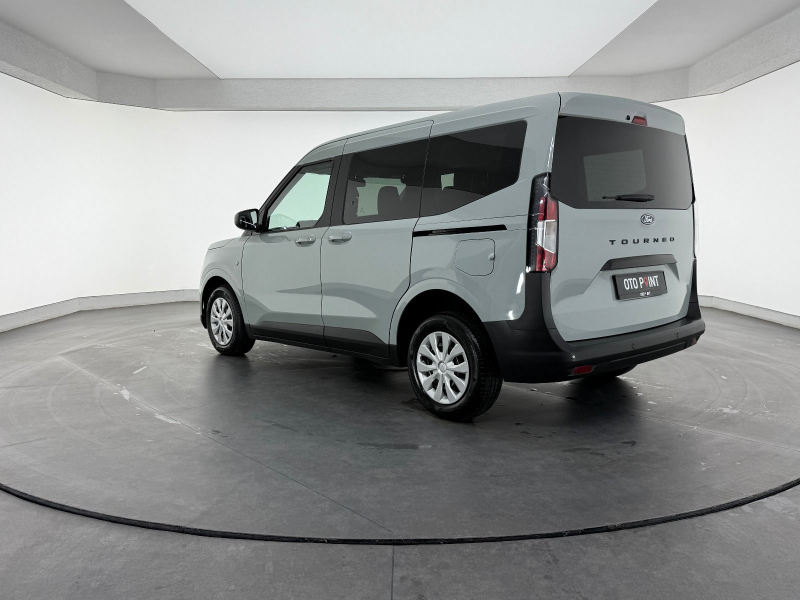 Ford Tourneo Courier 1.0 EcoBoost Deluxe - 2025 - Detay
