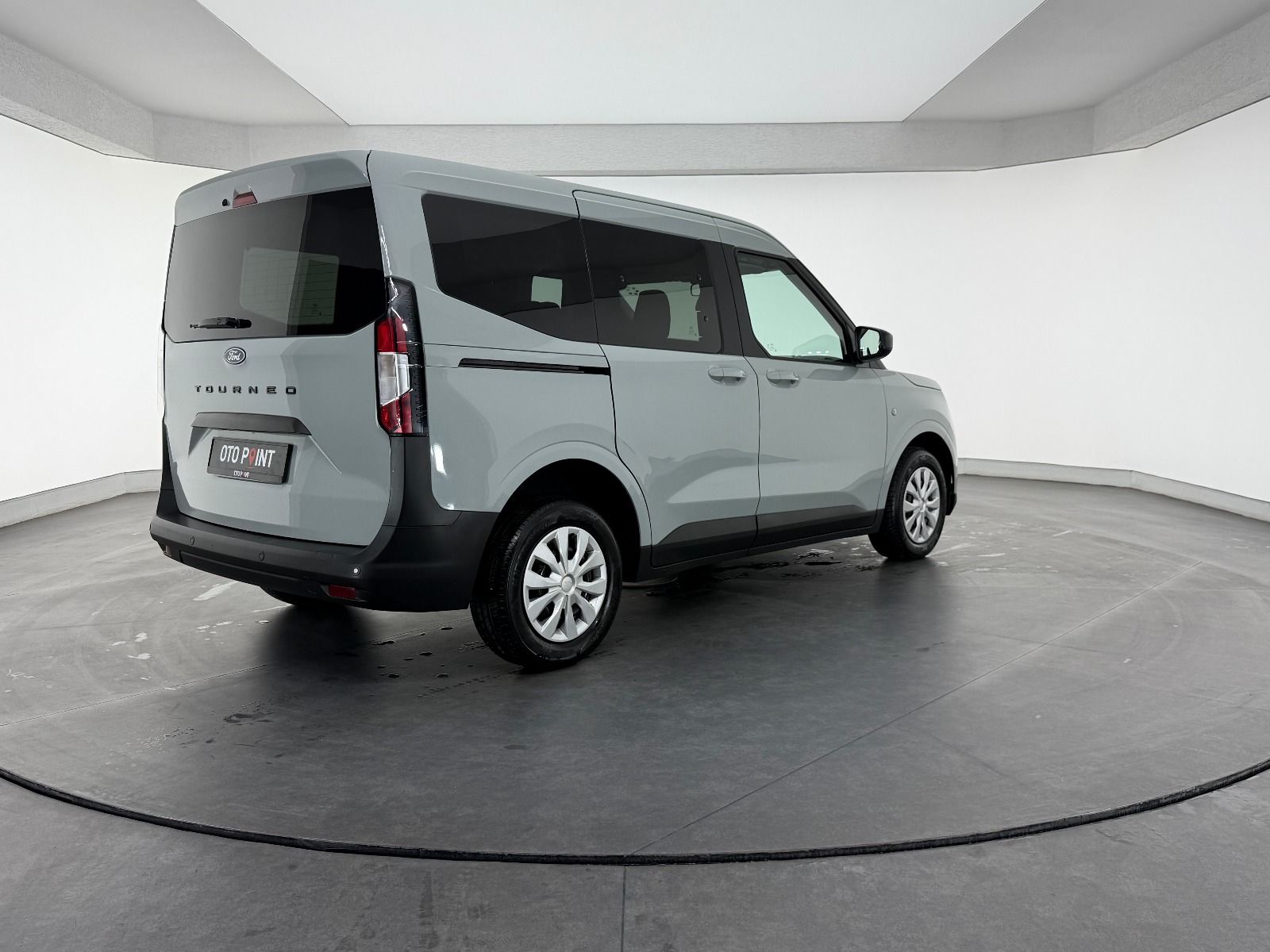Ford Tourneo Courier 1.0 EcoBoost Deluxe - 2025 - Detay