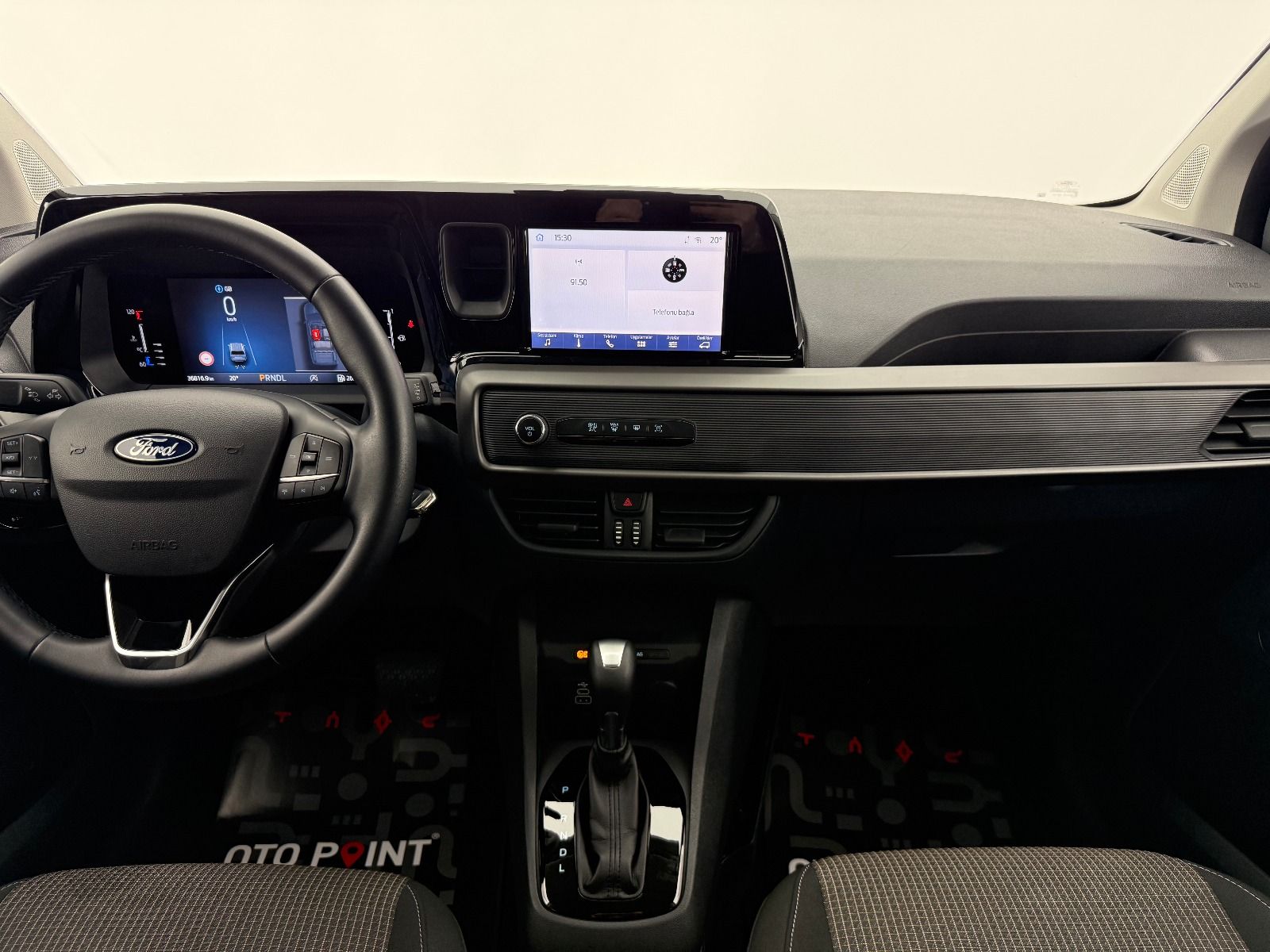 Ford Tourneo Courier 1.0 EcoBoost Deluxe - 2025 - Detay