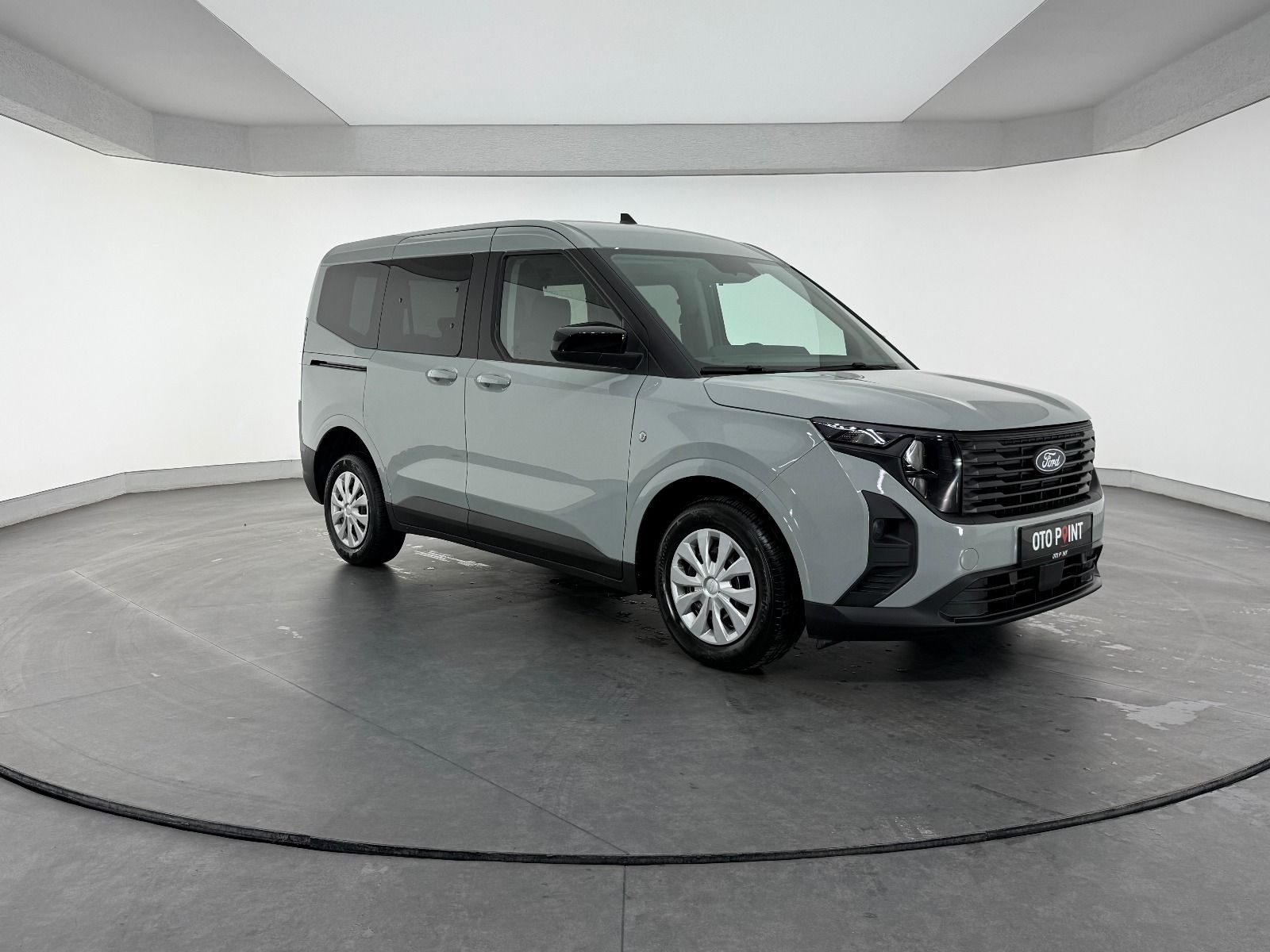 Ford Tourneo Courier 1.0 EcoBoost Deluxe - 2025 - Detay