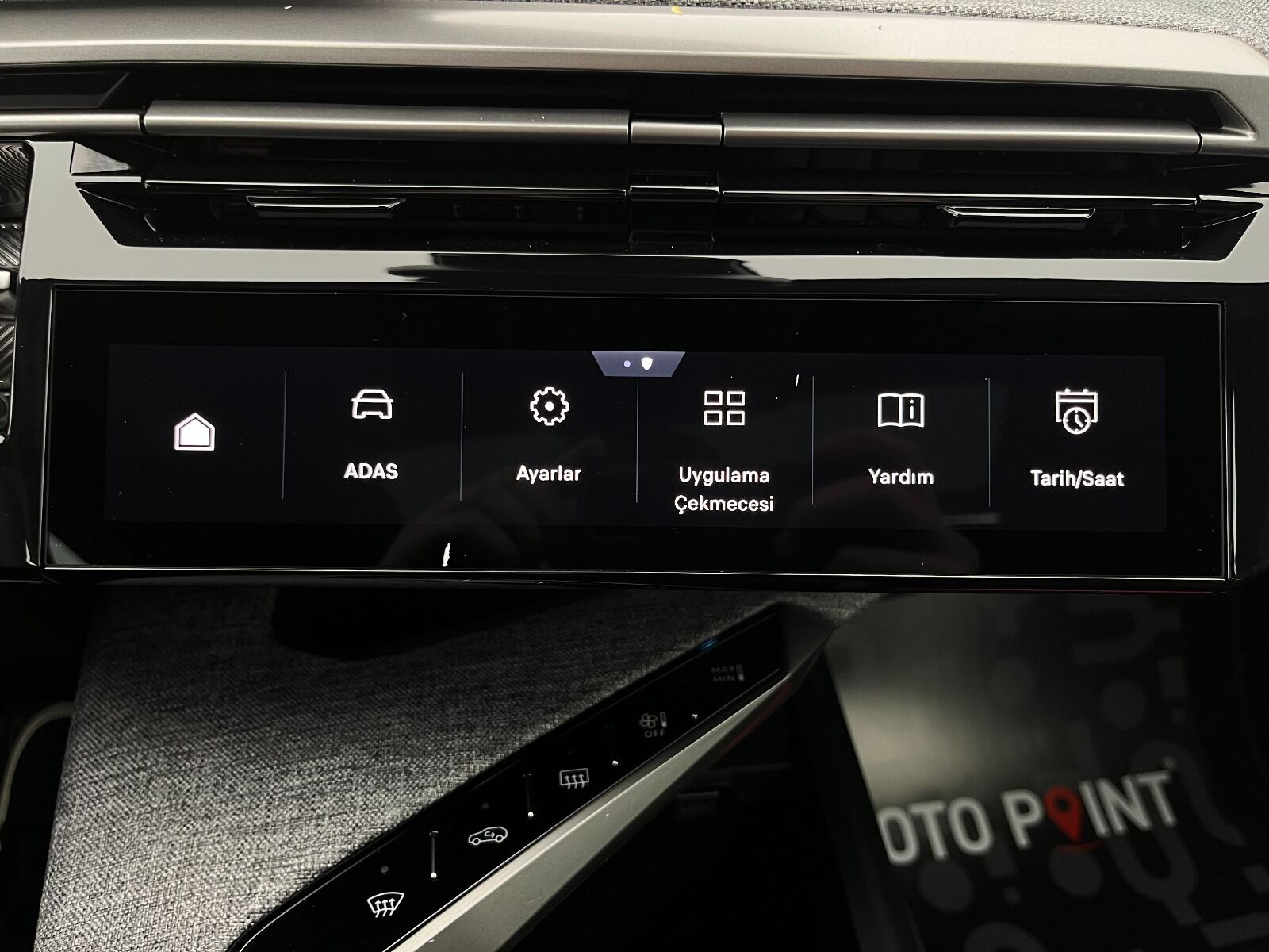 Peugeot 3008 Crossover 1.2 Hybrid Allure eDCS6 - 2025 - Detay