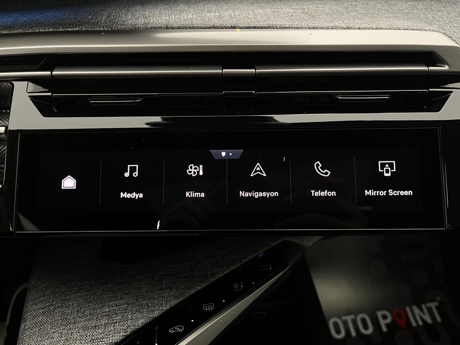 Peugeot 3008 Crossover 1.2 Hybrid Allure eDCS6 - 2025 - Detay