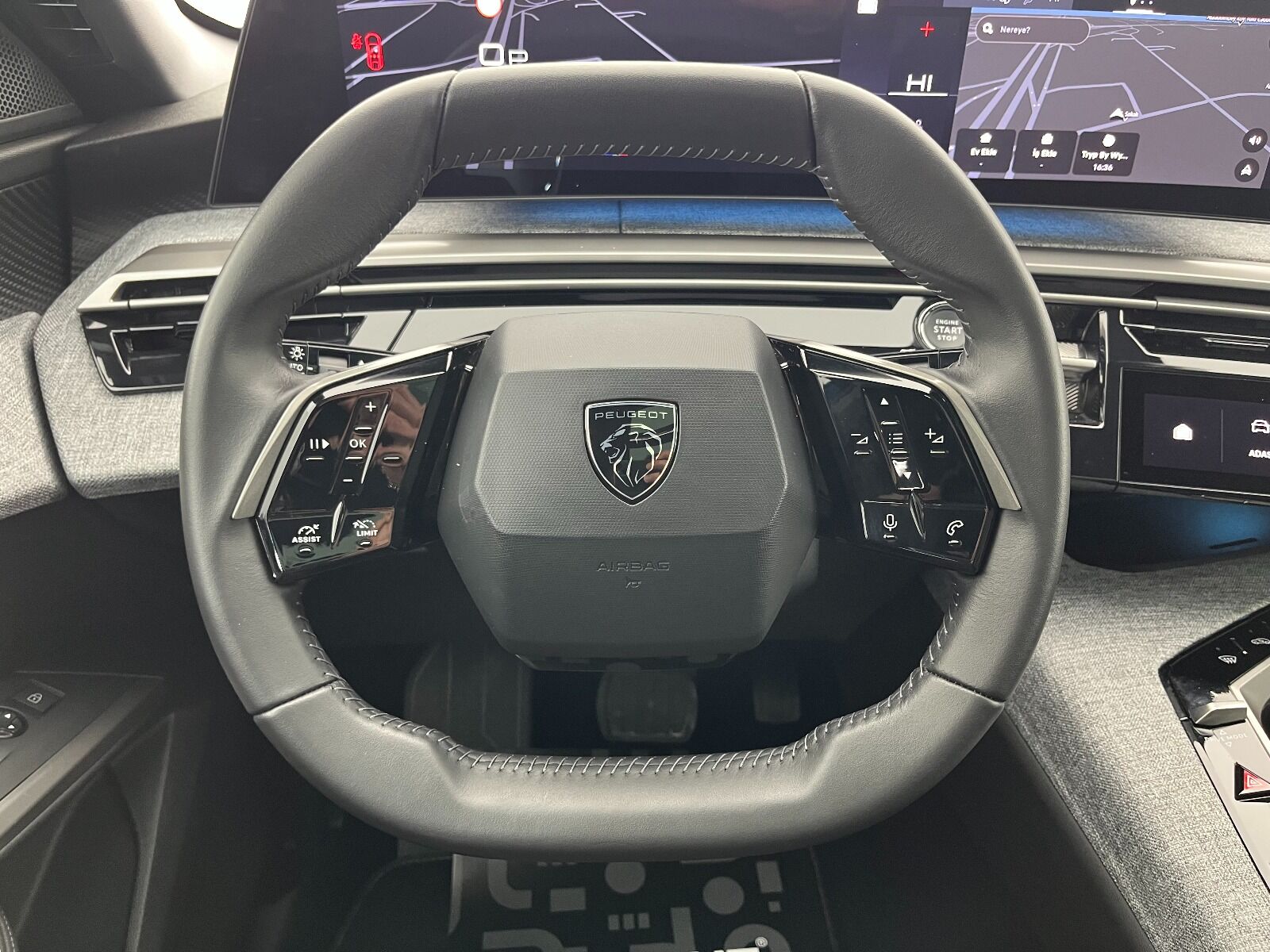 Peugeot 3008 Crossover 1.2 Hybrid Allure eDCS6 - 2025 - Detay