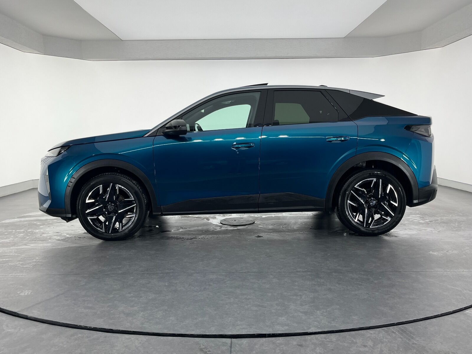 Peugeot 3008 Crossover 1.2 Hybrid Allure eDCS6 - 2025 - Detay