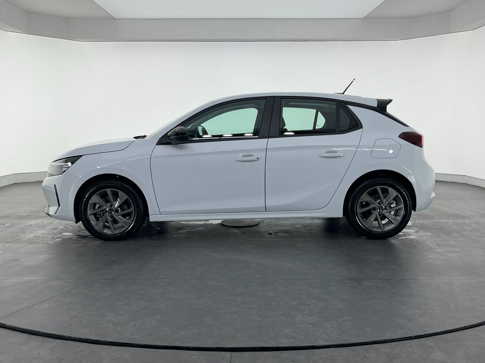 Opel Corsa 1.2 T Edition AT8 - 2025 - Detay