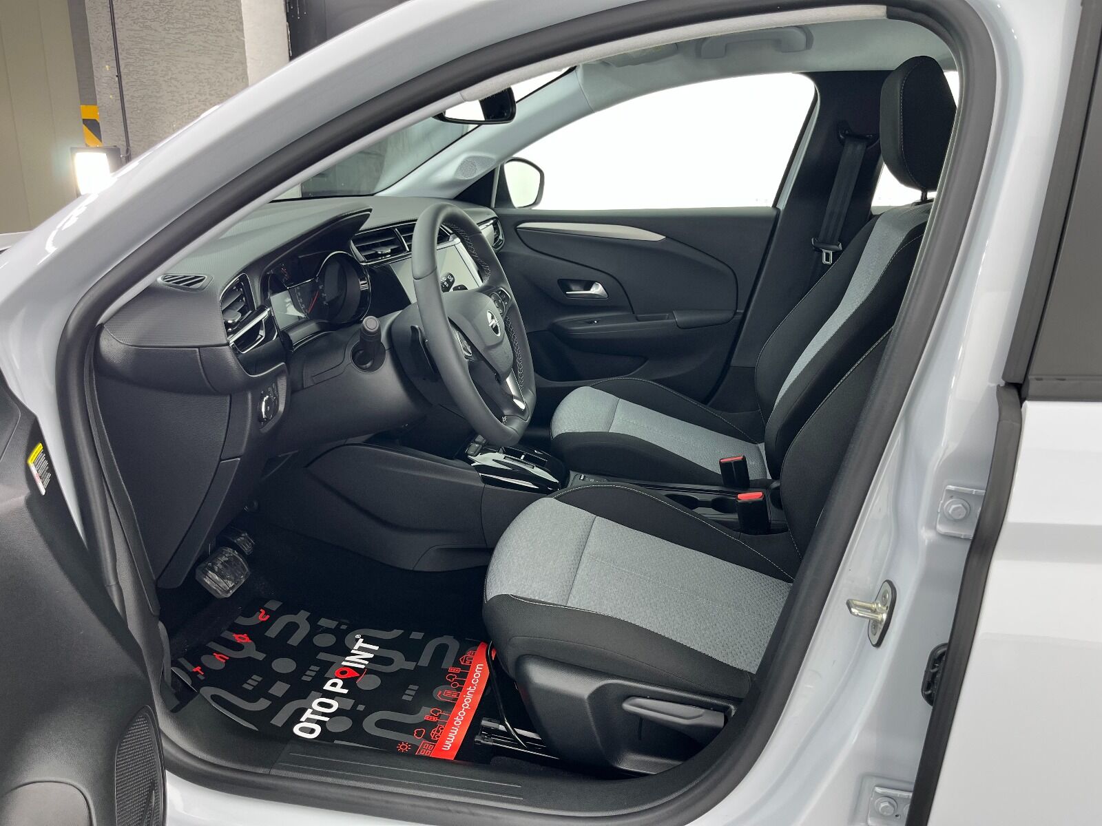 Opel Corsa 1.2 T Edition AT8 - 2025 - Detay