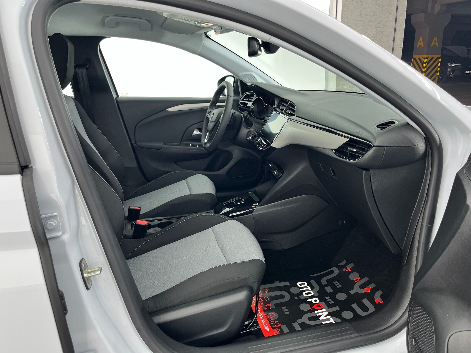 Opel Corsa 1.2 T Edition AT8 - 2025 - Detay