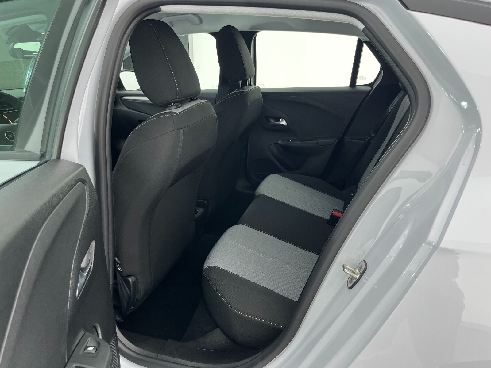 Opel Corsa 1.2 T Edition AT8 - 2025 - Detay