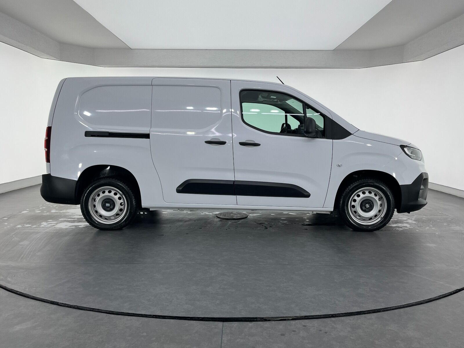 Fiat Doblo Cargo 1.5 BlueHDI Maxi - 2024 - Detay