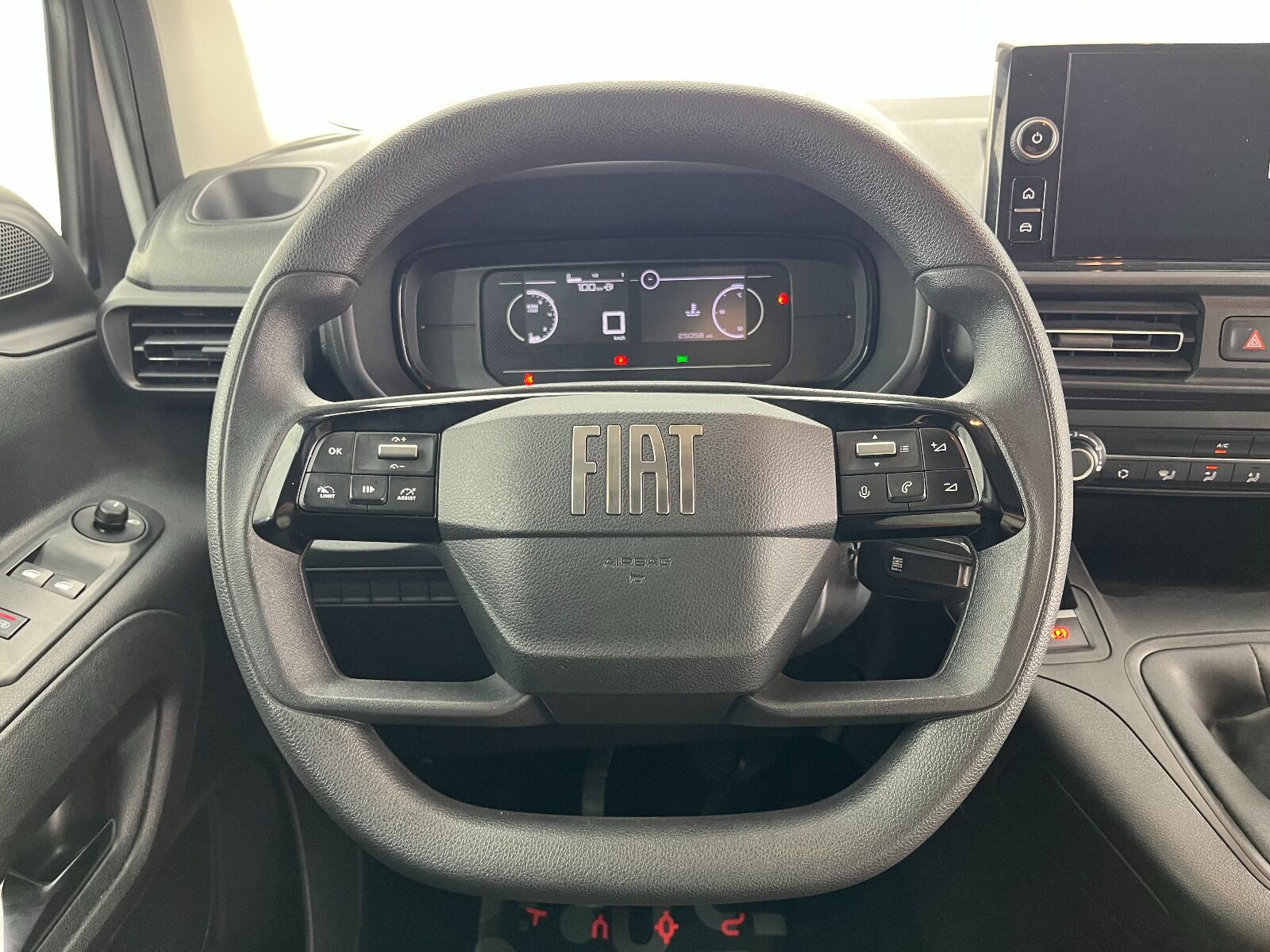 Fiat Doblo Cargo 1.5 BlueHDI Maxi - 2024 - Detay