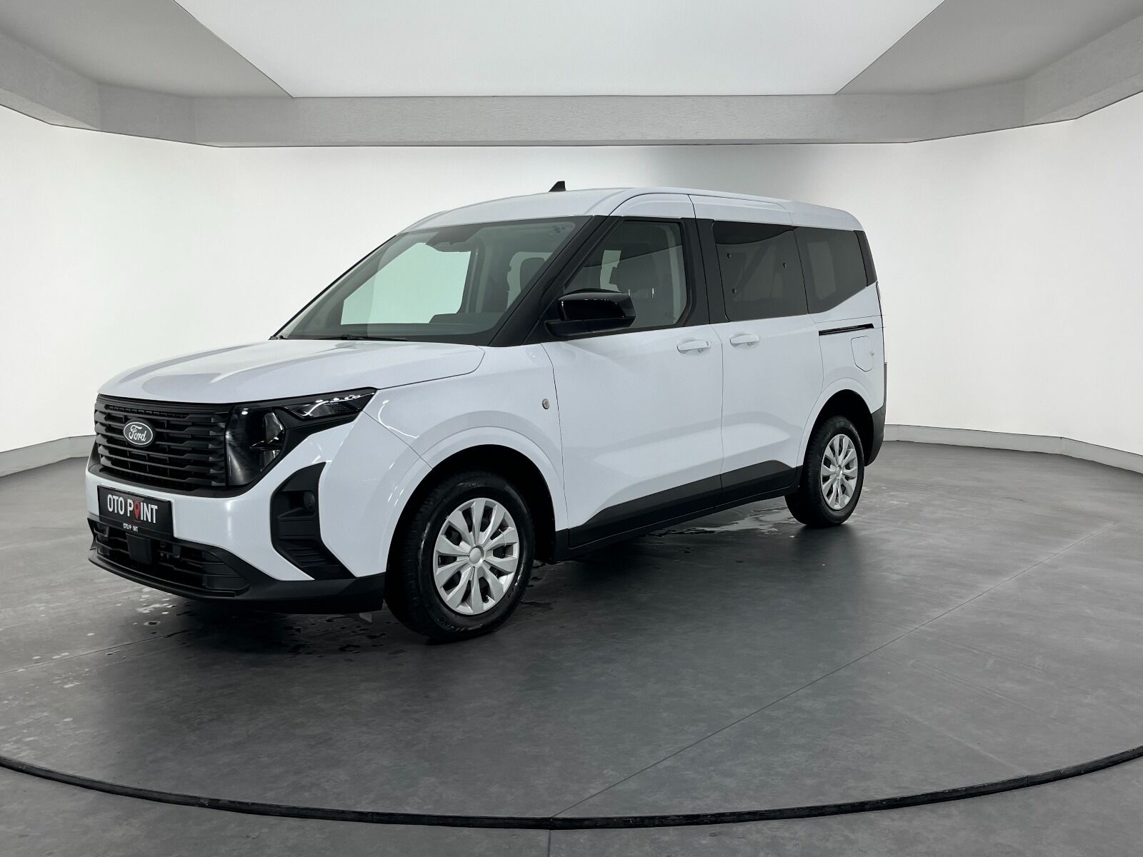 Ford Tourneo Courier 1.5L EcoBlue Deluxe - 2024 - Detay