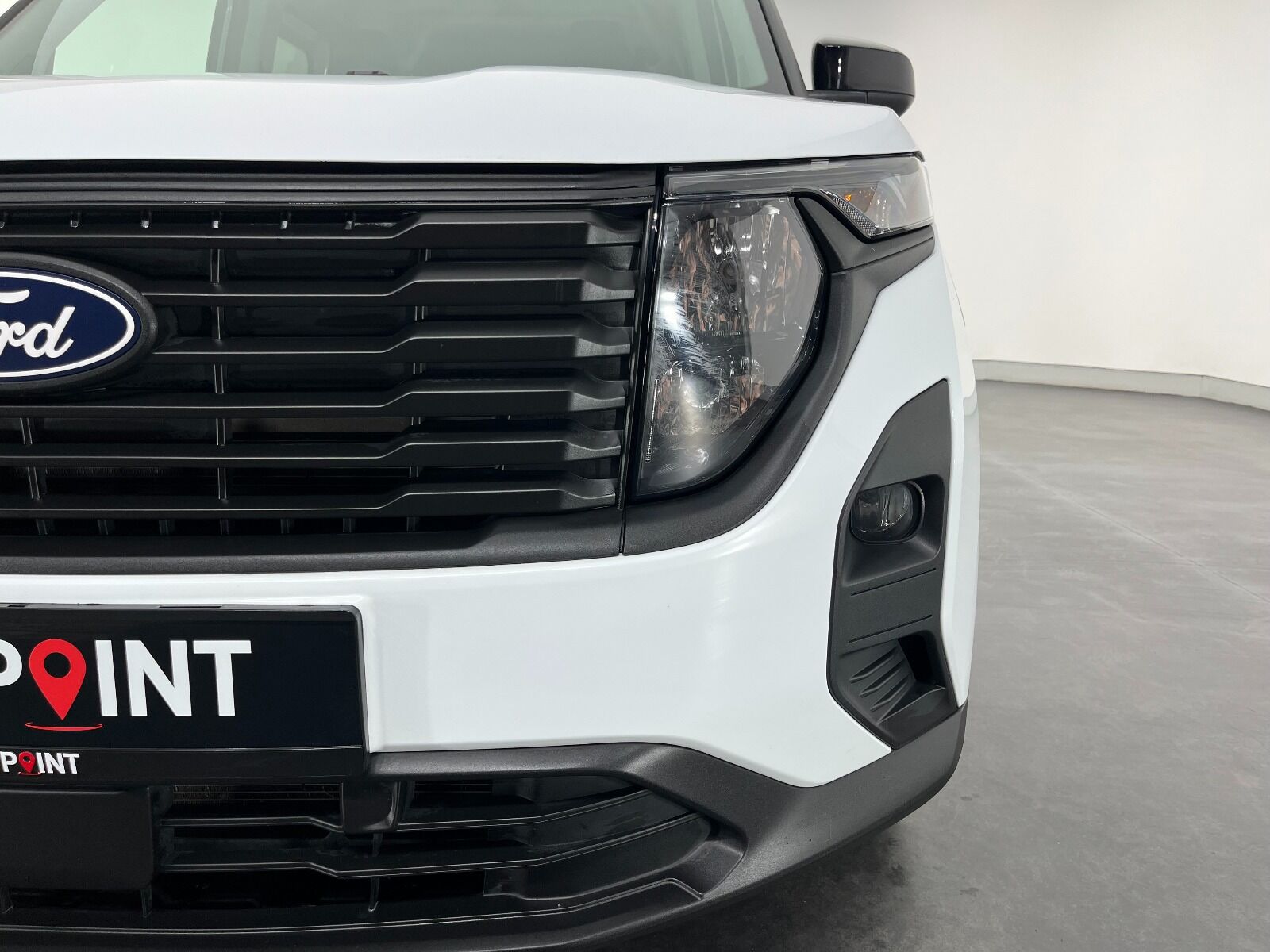 Ford Tourneo Courier 1.5L EcoBlue Deluxe - 2024 - Detay