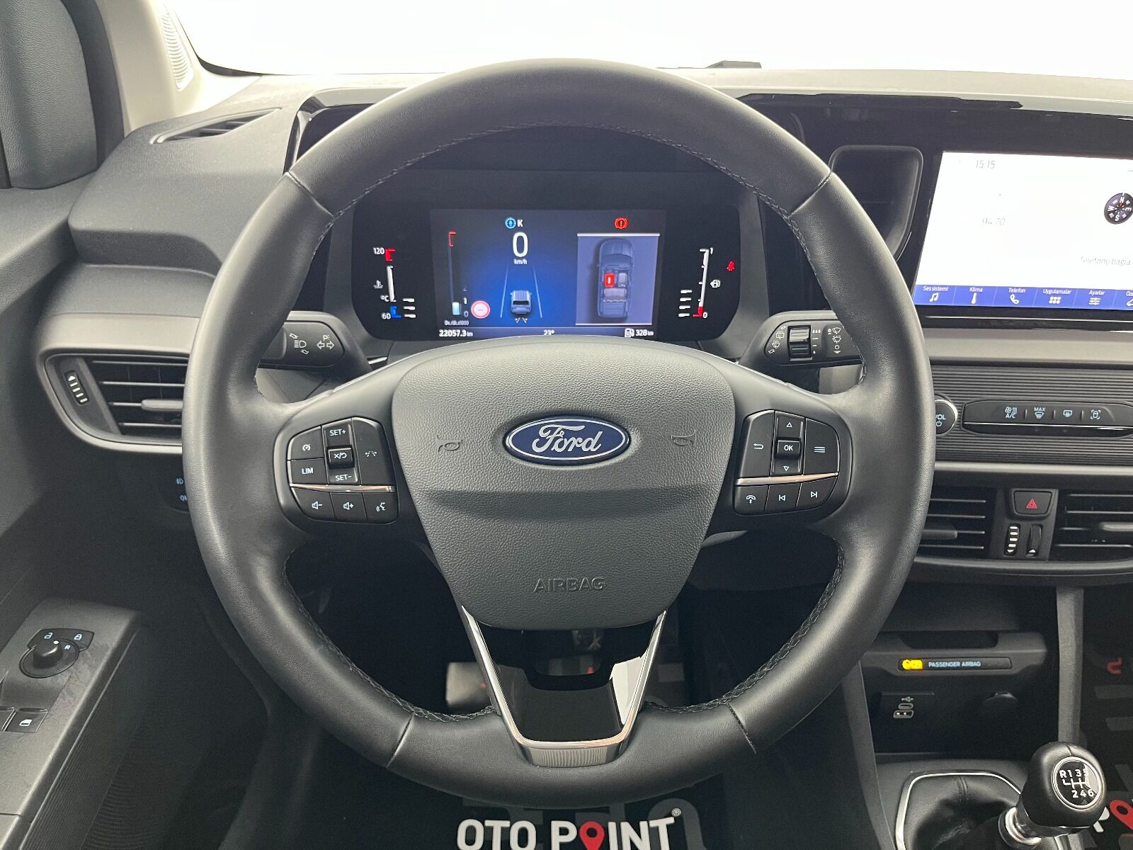 Ford Tourneo Courier 1.5L EcoBlue Deluxe - 2024 - Detay