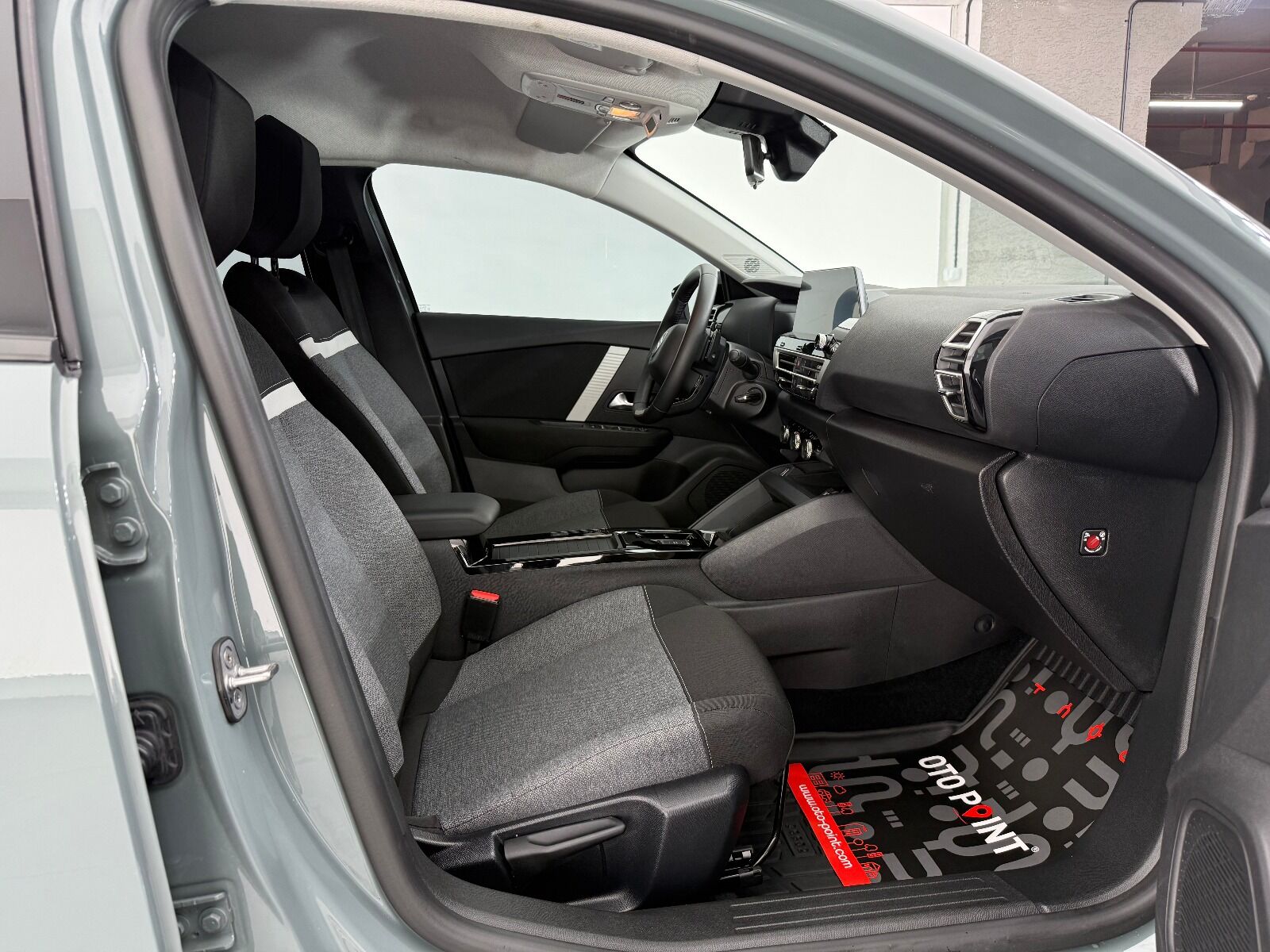 Citroen C4 X 1.2 Puretech You EAT8 - 2025 - Detay