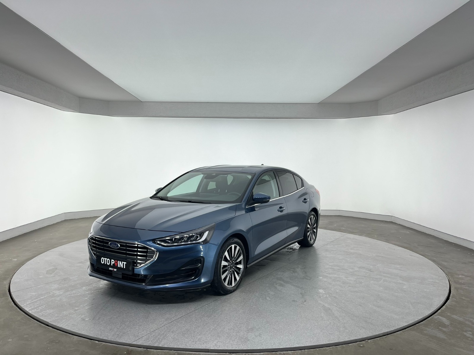 Ford Focus Sedan 1.5 TDCI EcoBlue Titanium X Otomatik - 2023 - Detay