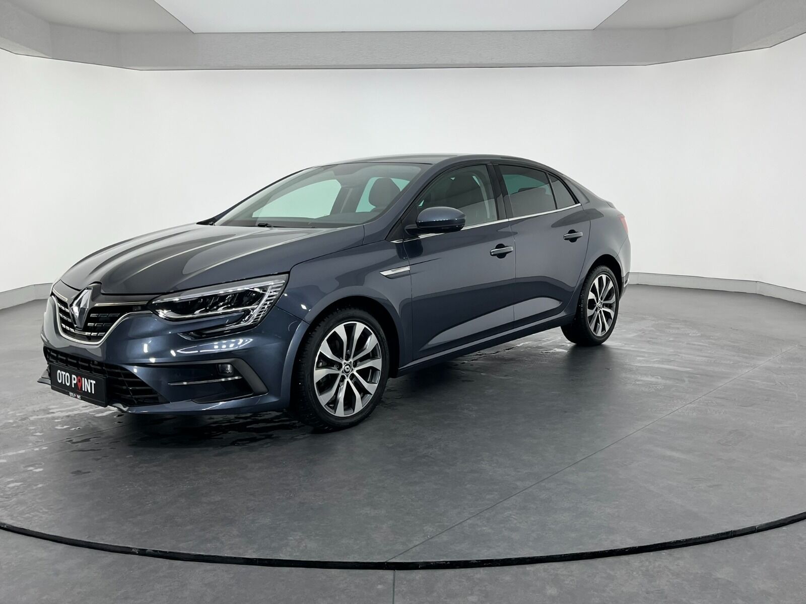 Renault Megane Sedan 1.5 Blue DCI Icon EDC - 2024 - Detay