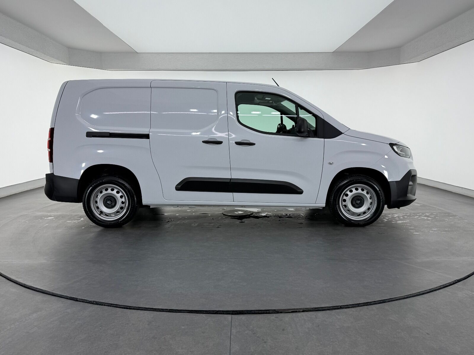Fiat Doblo Cargo 1.5 BlueHDİ Maxi - 2025 - Detay