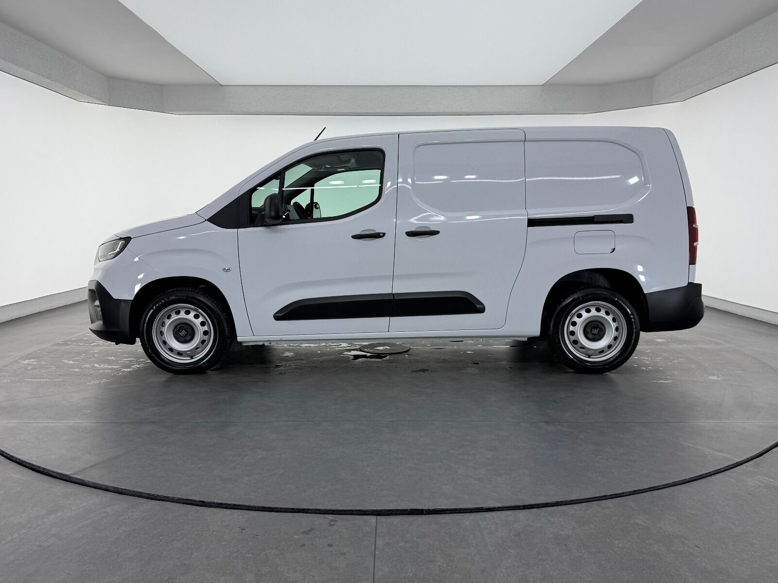 Fiat Doblo Cargo 1.5 BlueHDİ Maxi - 2025 - Detay