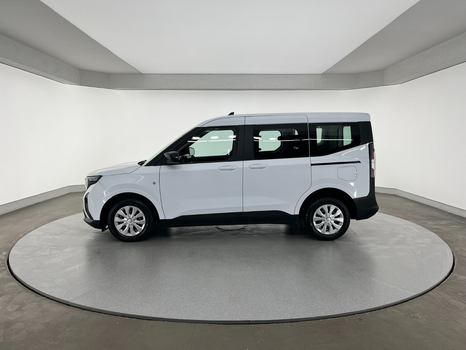 Ford Tourneo Courier Kombi 1.5 EcoBlue Deluxe - 2024 - Detay