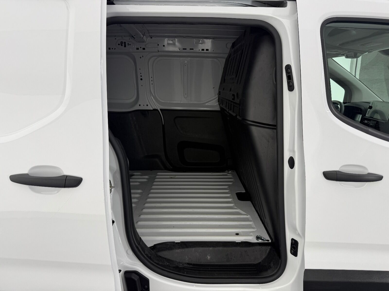 Fiat Doblo Cargo 1.5 BlueHDİ Maxi - 2025 - Detay