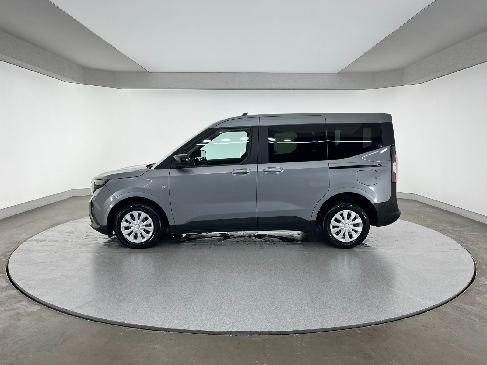 Ford Tourneo Courier Kombi 1.5 EcoBlue Deluxe - 2024 - Detay